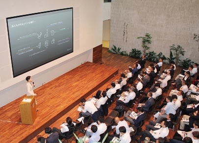 日本で初のzdhc主催セミナーがnicca イノベーションセンターにて開催されました ニュース トピックス 日華化学 繊維用界面活性剤